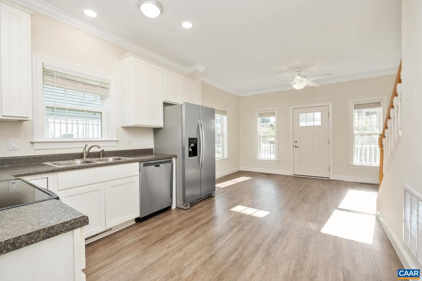 22 Stafford St photo 6