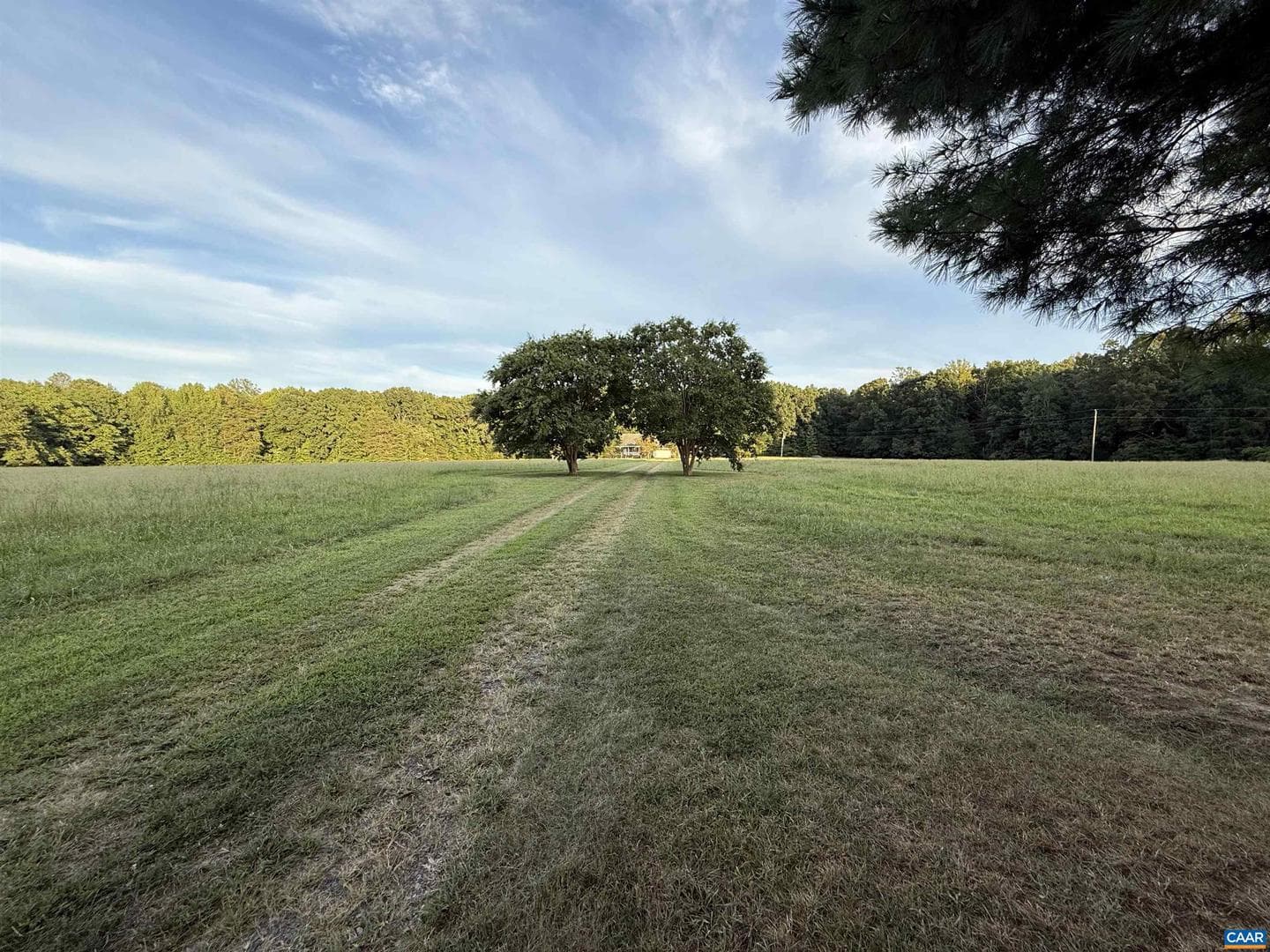 5051 Shannon Hill Rd photo 2
