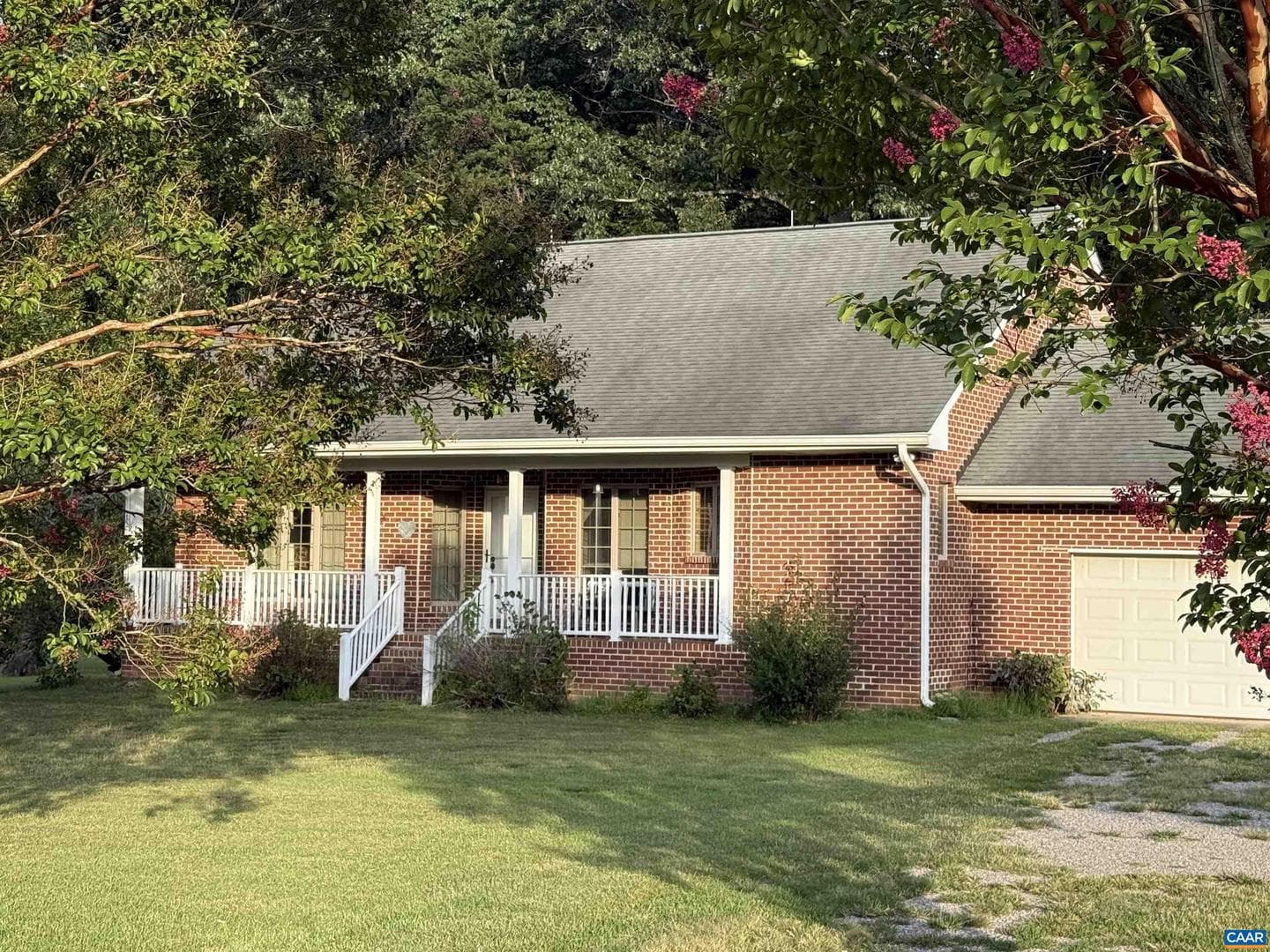 5051 Shannon Hill Rd photo 4