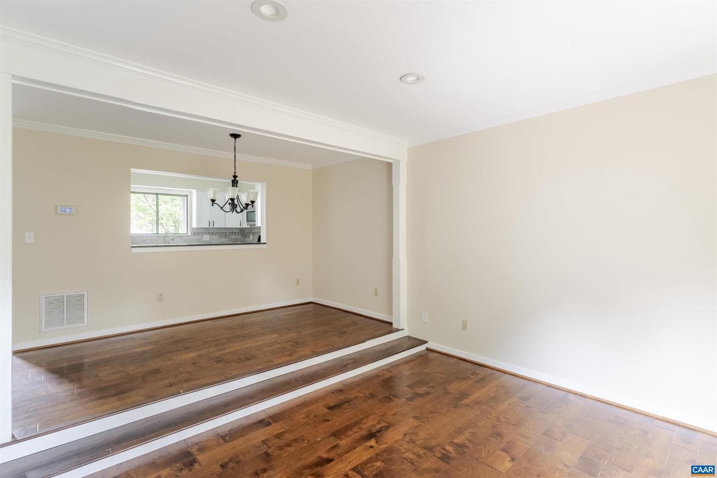 555 Millstone Ct photo 9