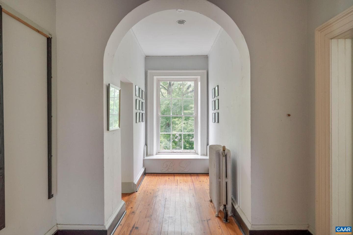 1201 East Jefferson St #the Lewis House Is L photo 37