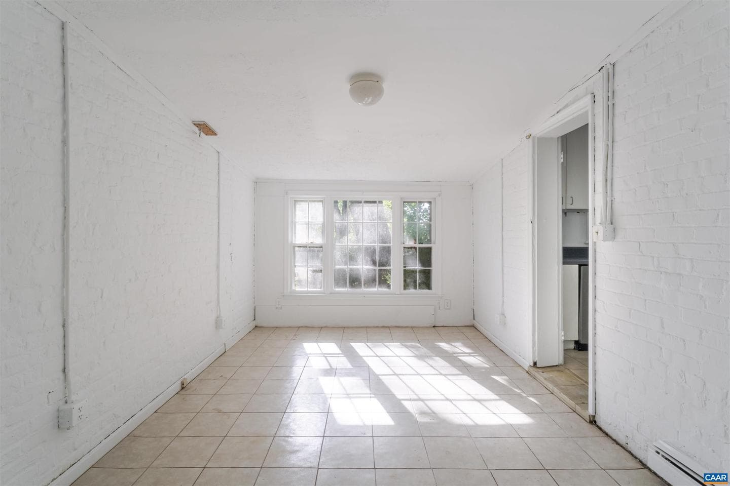 1201 East Jefferson St #the Lewis House Is L photo 60