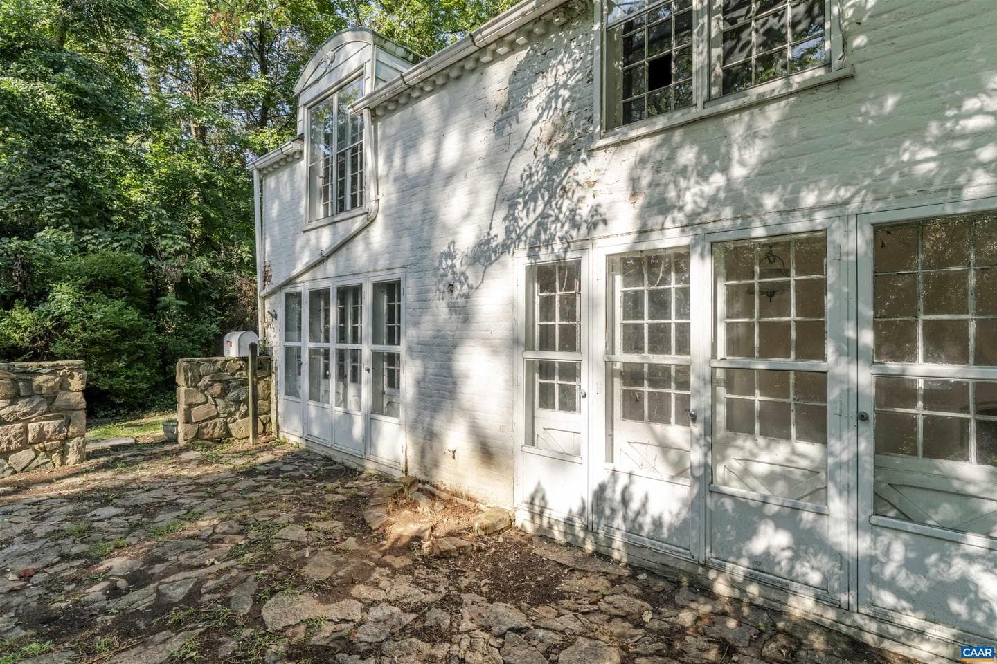 1201 East Jefferson St #the Lewis House Is L photo 74