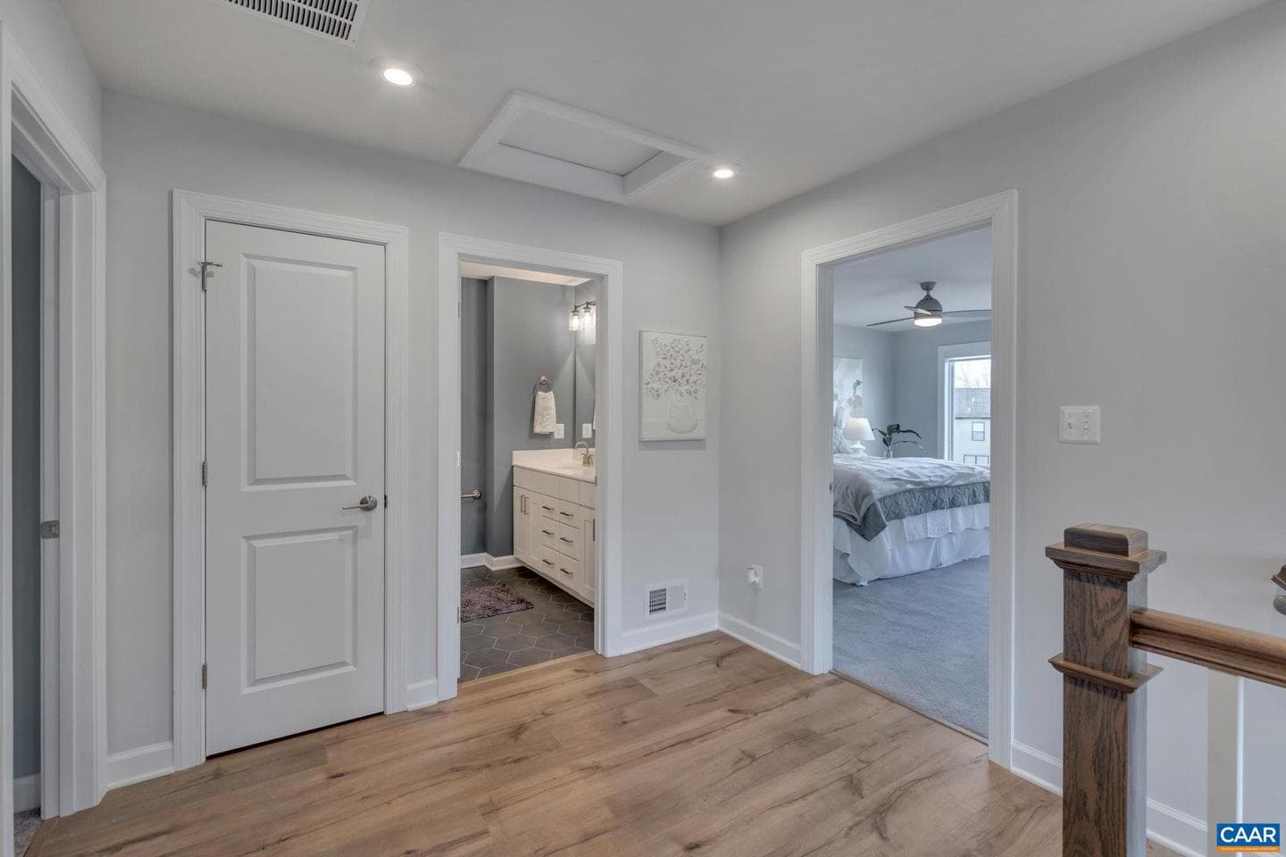 1842 Fowler St photo 27