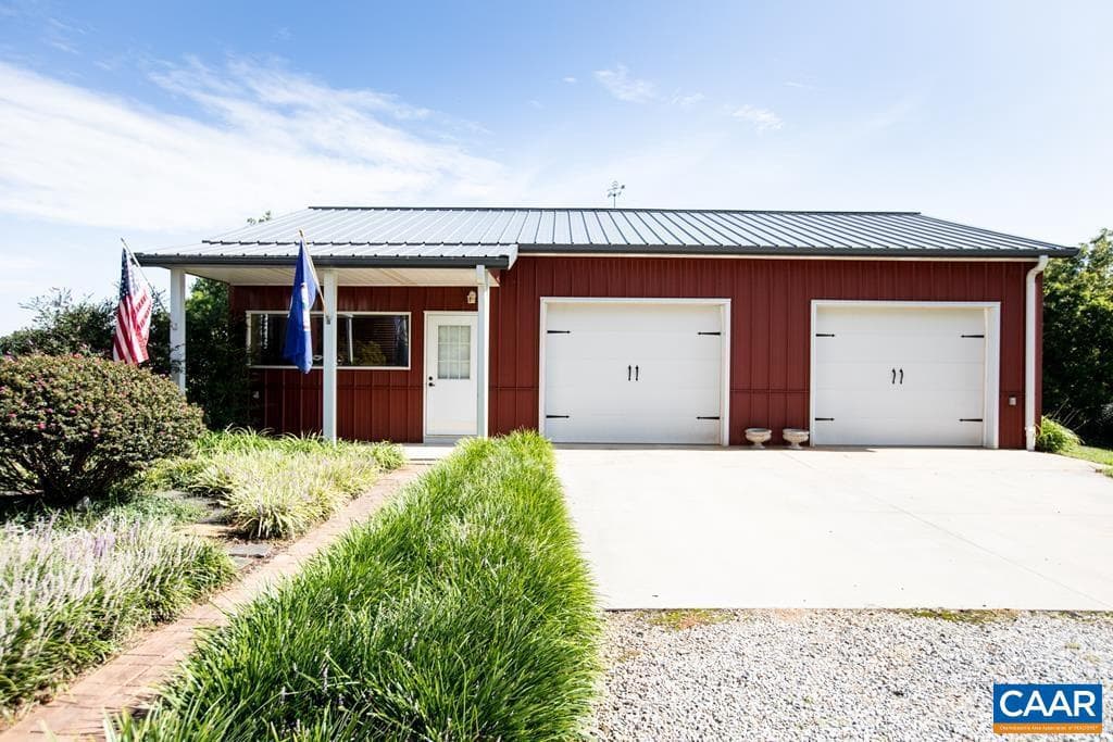 1501 Saxkey Rd, Drakes Branch