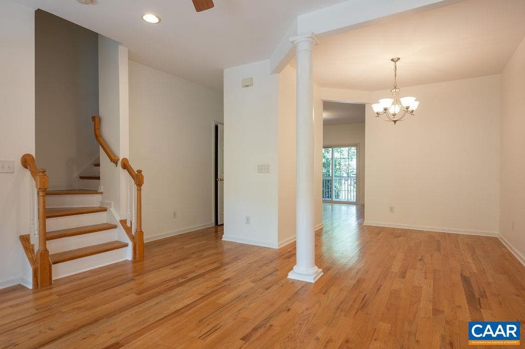 129 Old Fifth Cir photo 11