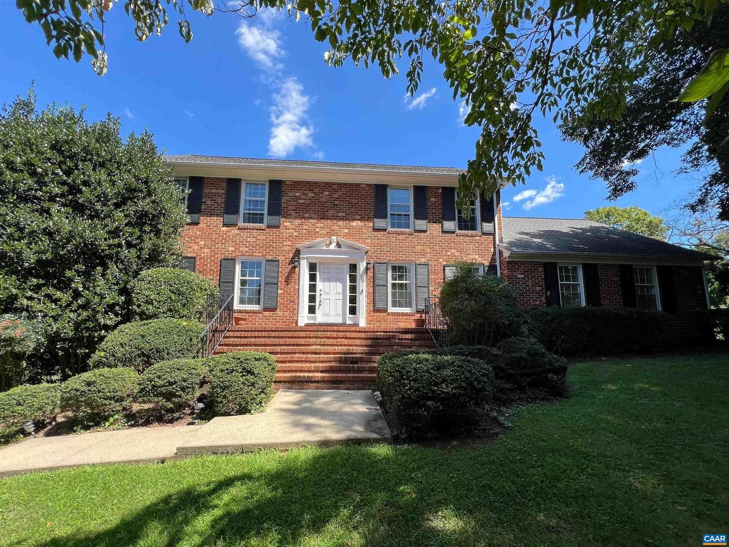 224 Carrsbrook Dr photo 3