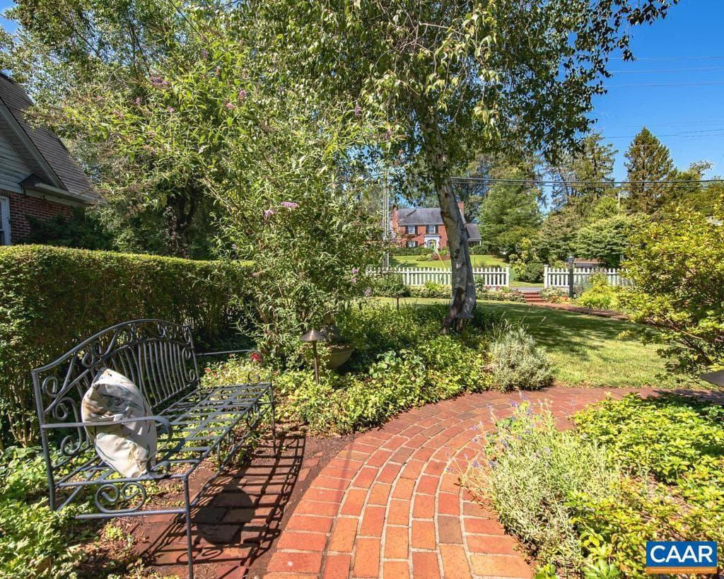 119 Peliso Ave photo 49