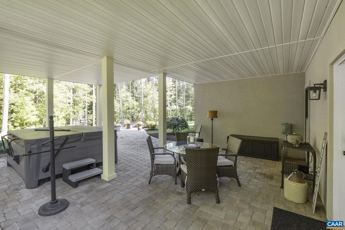 98 Pine Shadow Ct photo 38