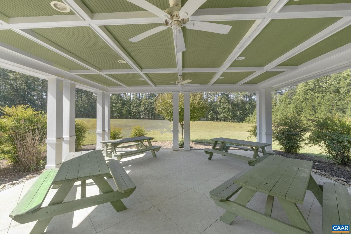 98 Pine Shadow Ct photo 69