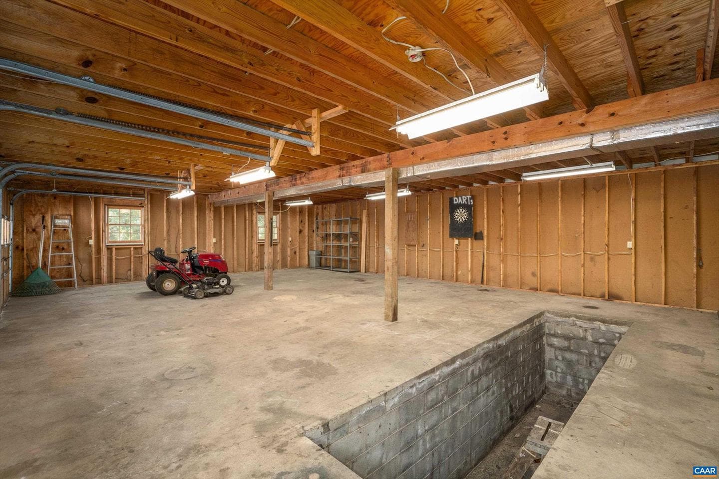 5682 Union Mills Rd photo 52