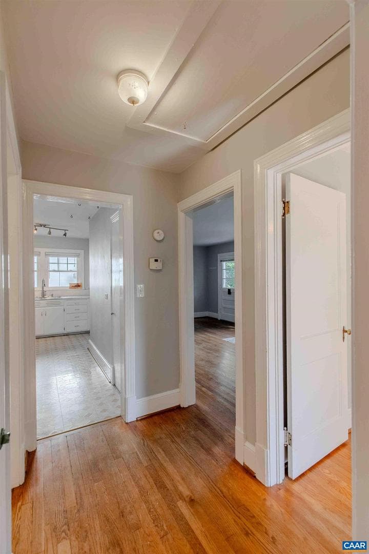 2341 Highland Ave photo 21