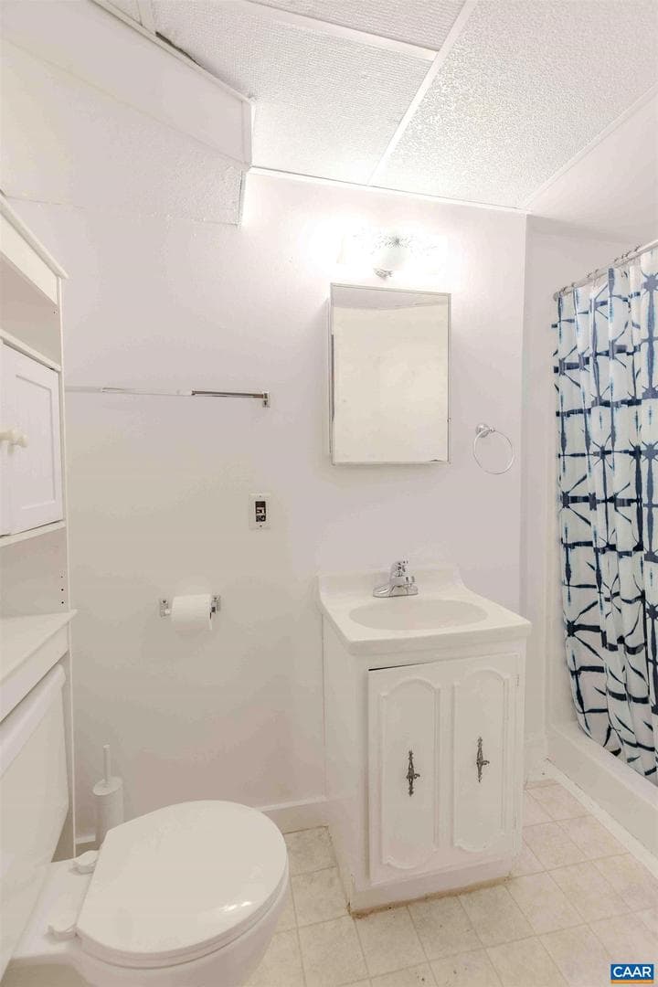 2341 Highland Ave photo 40