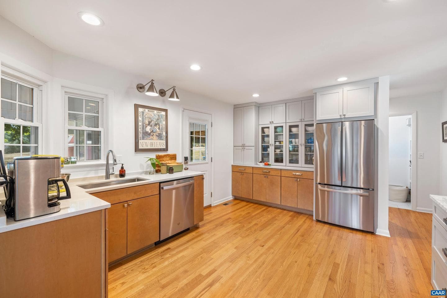 2240 Belvue Rd photo 12
