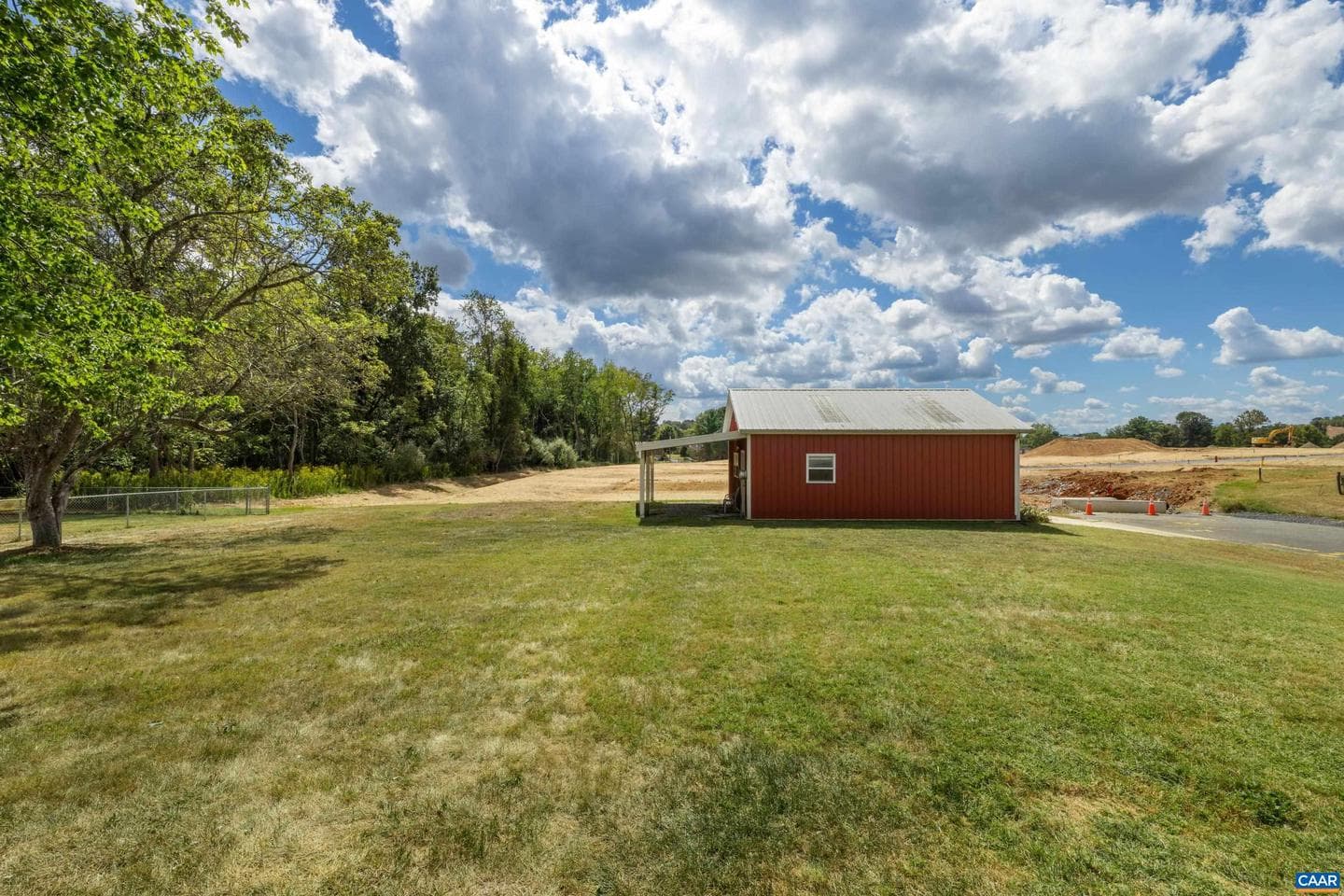 2240 Belvue Rd photo 58