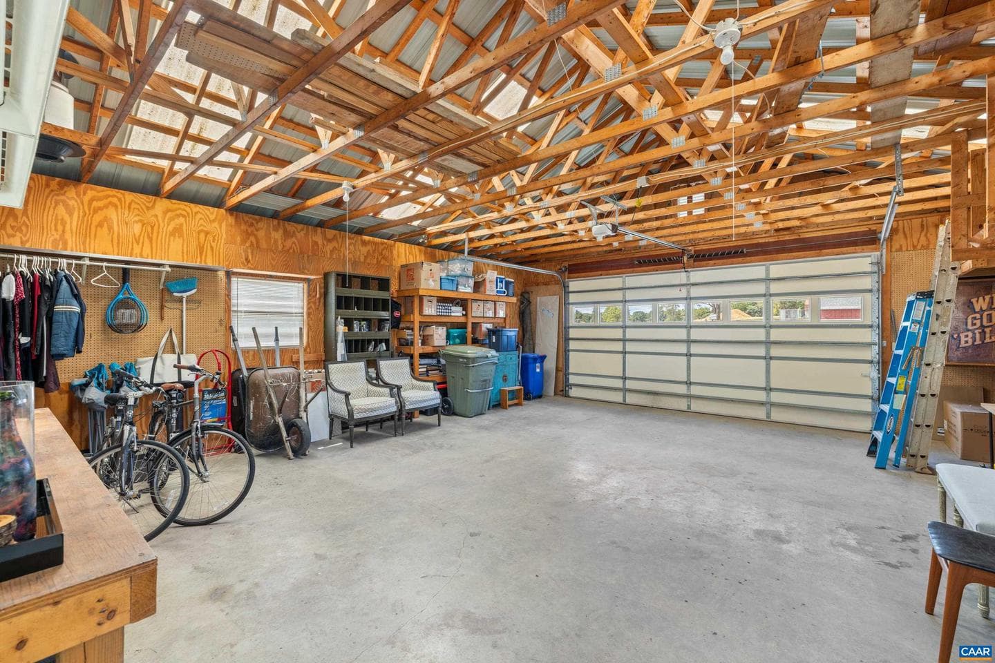 2240 Belvue Rd photo 61