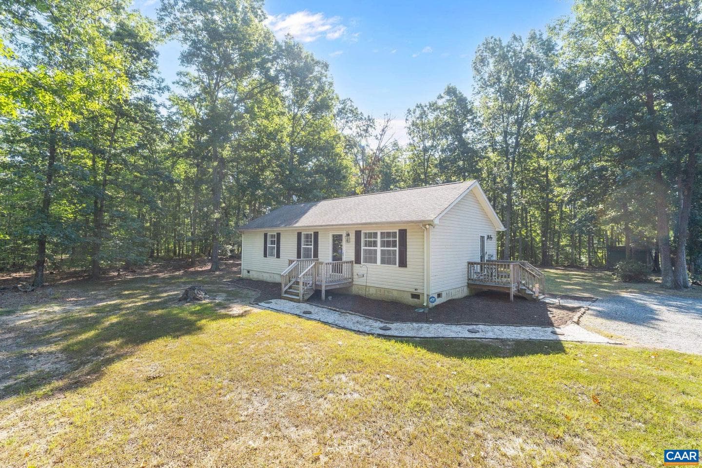 118 Hunters Hill Ln photo 1