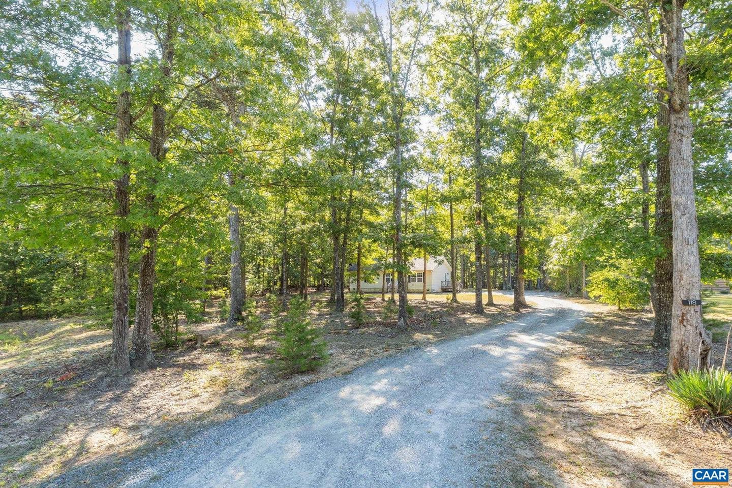 118 Hunters Hill Ln photo 4