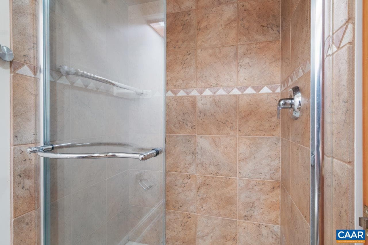 1505 Highland Cir photo 26