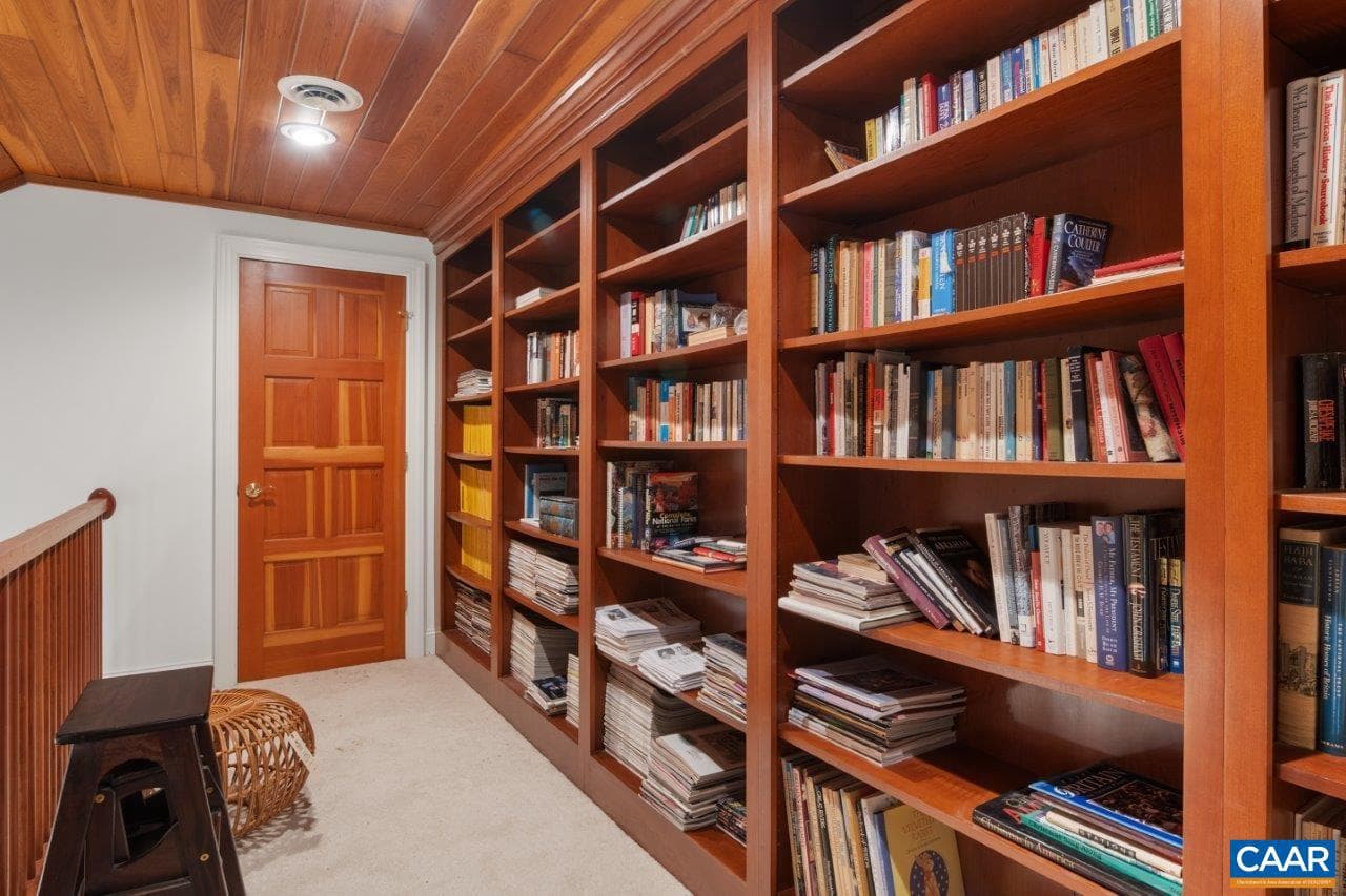 1505 Highland Cir photo 45