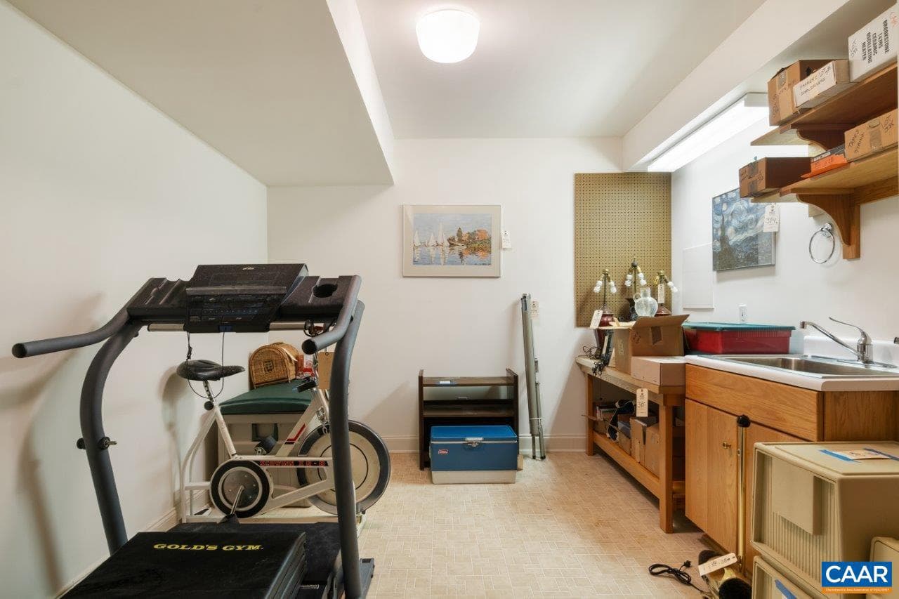 1505 Highland Cir photo 48
