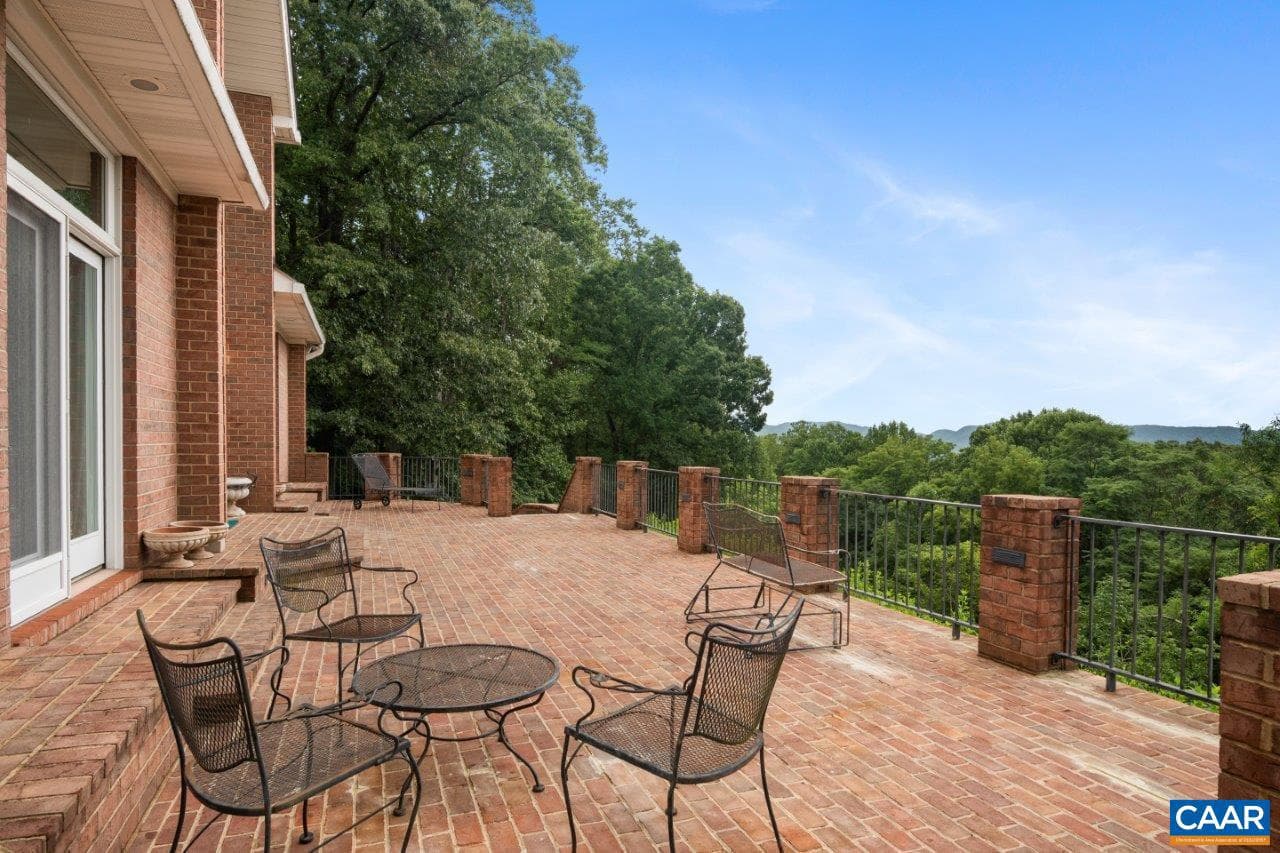 1505 Highland Cir photo 58
