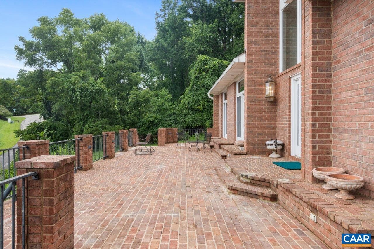 1505 Highland Cir photo 60