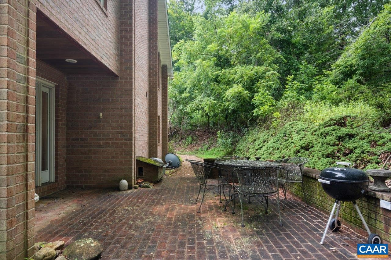 1505 Highland Cir photo 64