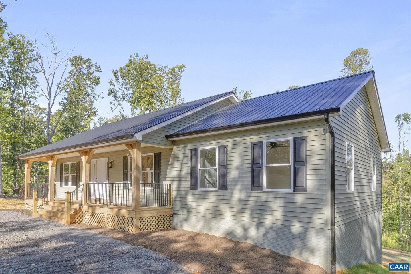 14116 Dickerson Ln photo 5