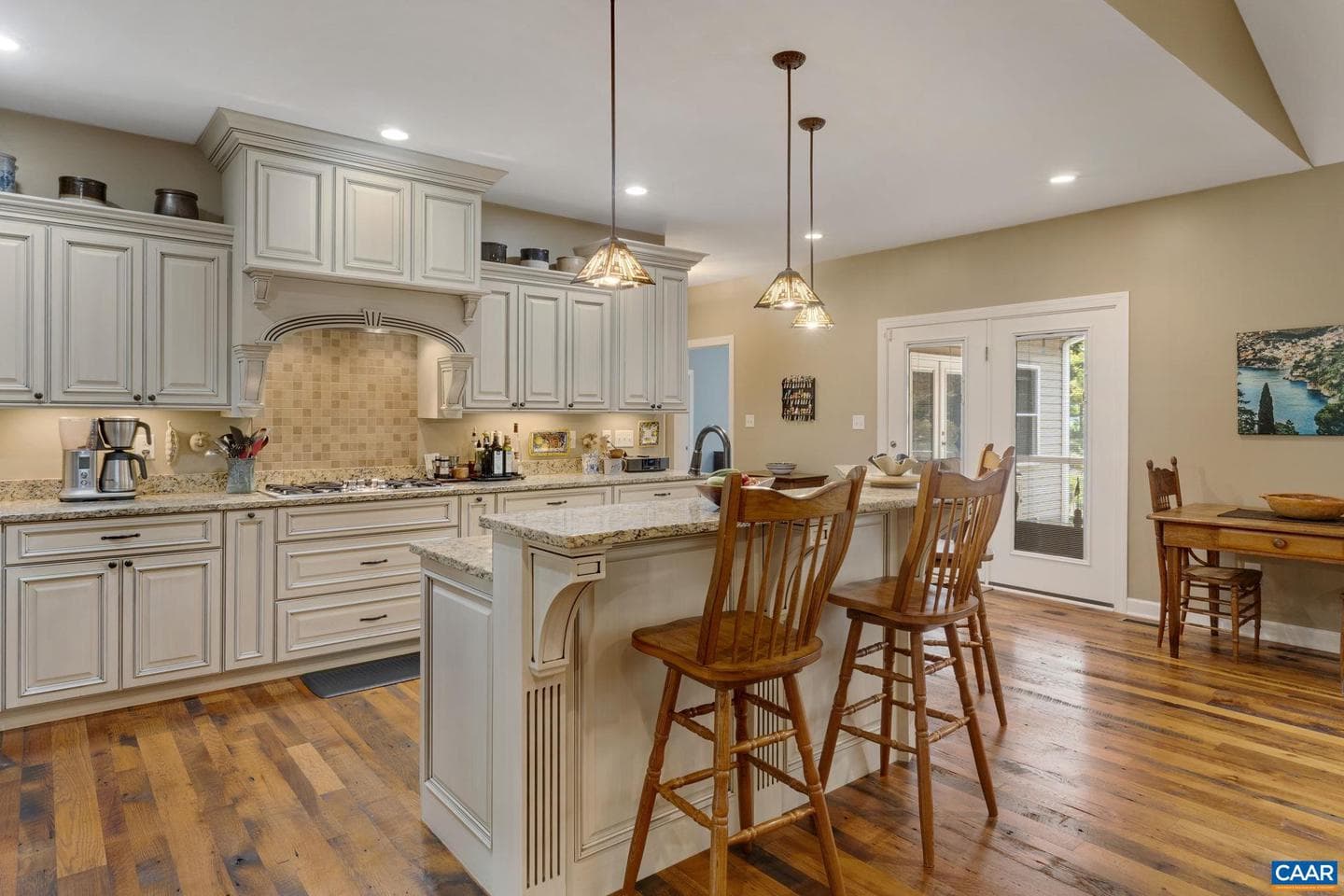 240 Meghans Ln photo 12