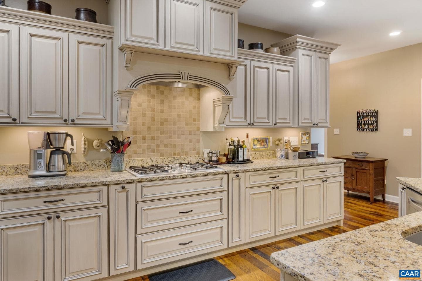 240 Meghans Ln photo 13