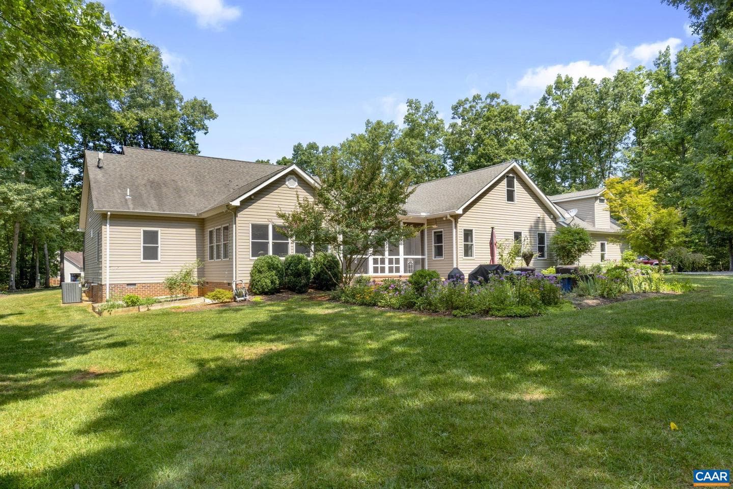 240 Meghans Ln photo 61