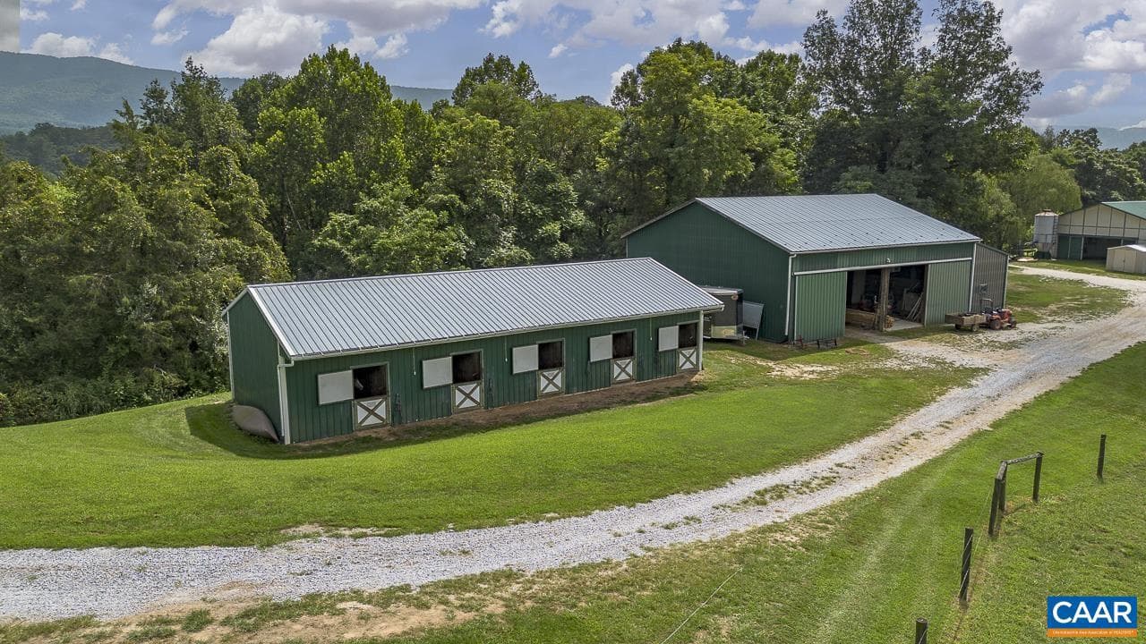 9195 Springwood Rd photo 7