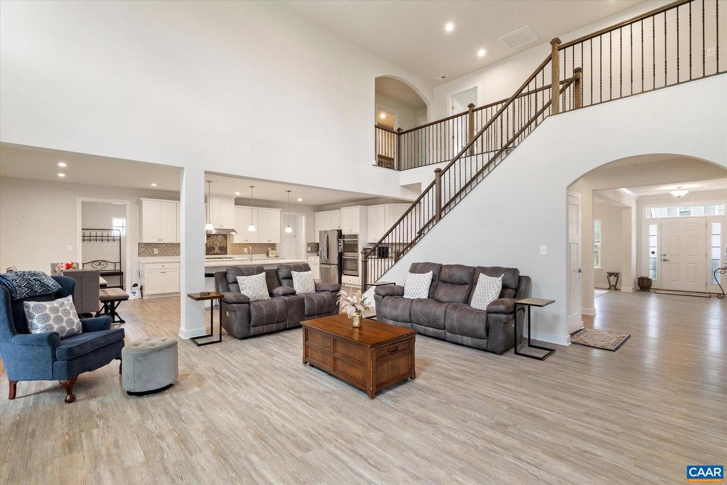 5626 Mckinley Ln photo 17