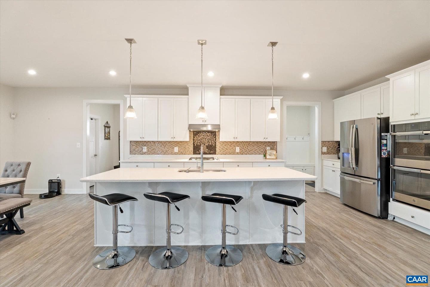 5626 Mckinley Ln photo 21
