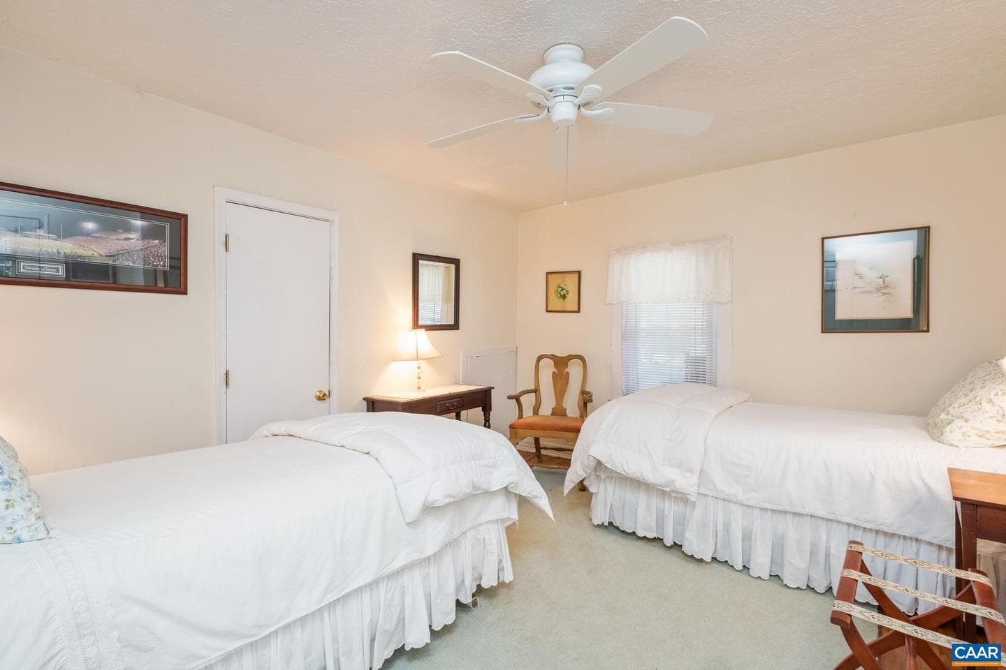 299 Sunrise Dr photo 12