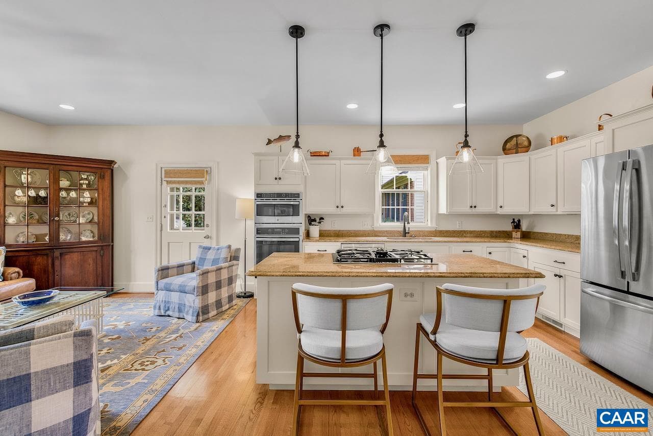 1126 Dryden Ln photo 14