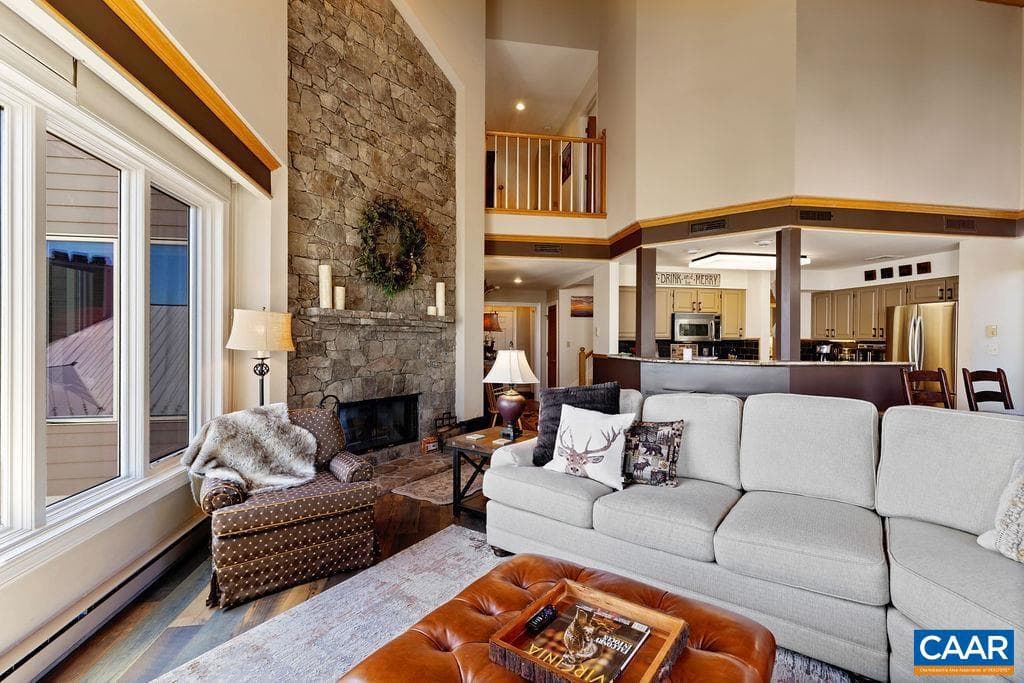 1818 High Ridge Ct Condos photo 17