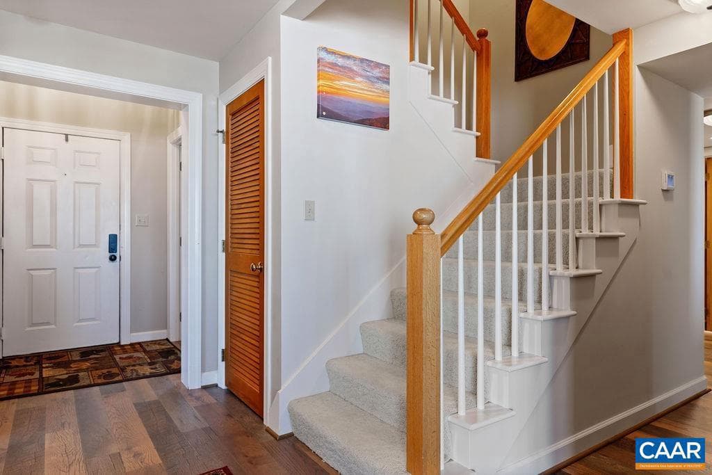 1818 High Ridge Ct Condos photo 3