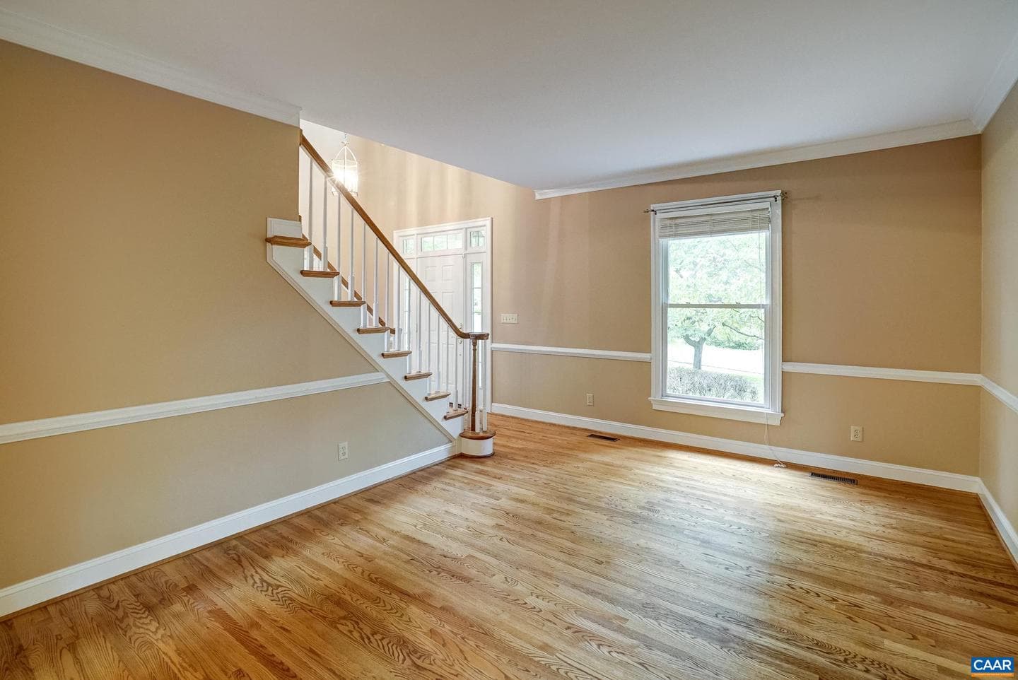 3371 Cotswold Ln photo 10