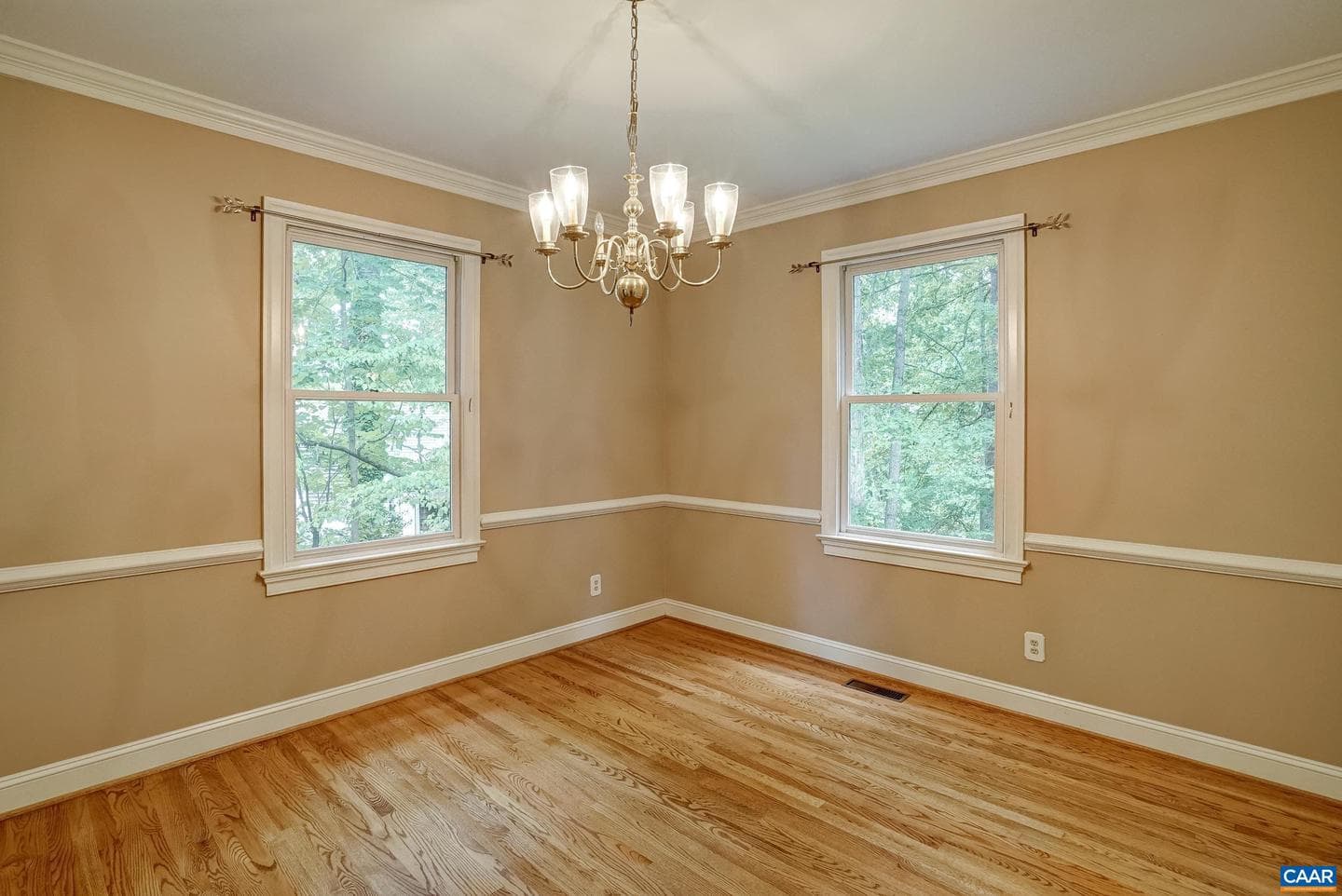 3371 Cotswold Ln photo 13