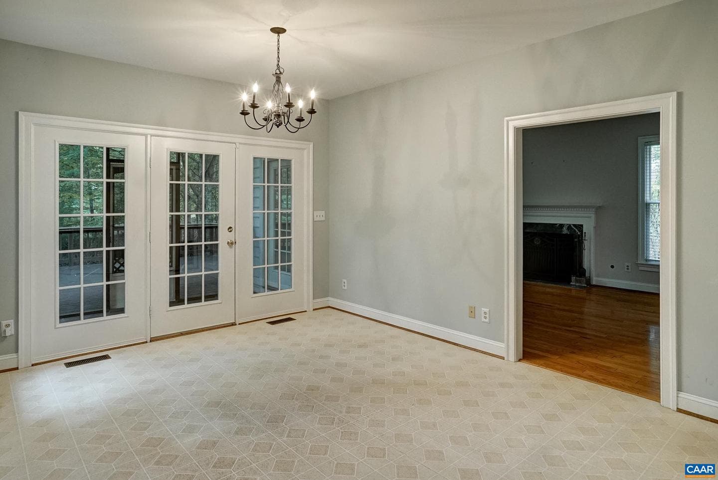 3371 Cotswold Ln photo 23