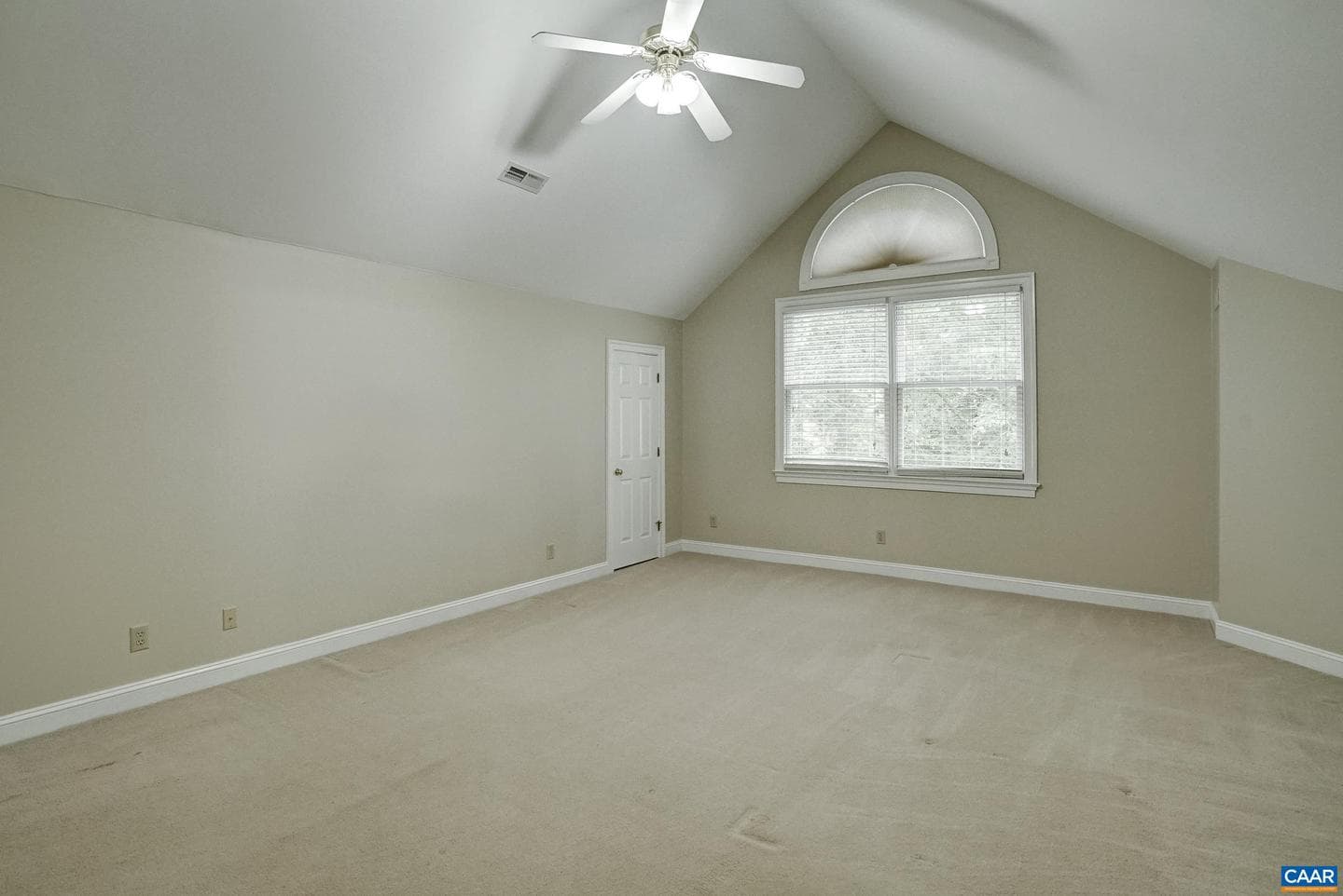 3371 Cotswold Ln photo 34