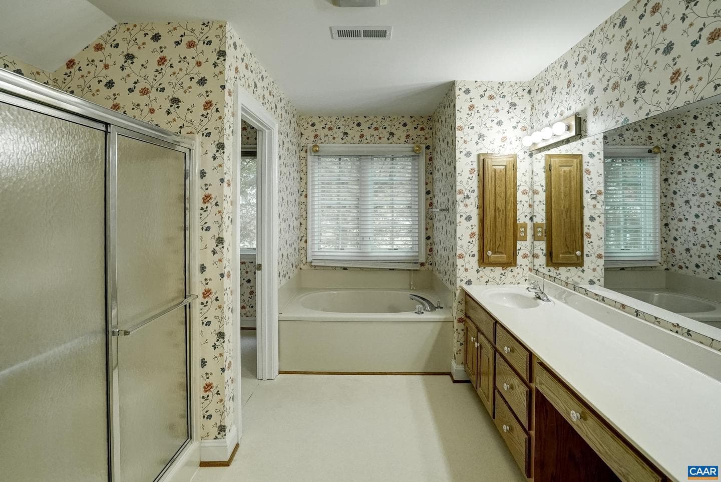 3371 Cotswold Ln photo 37