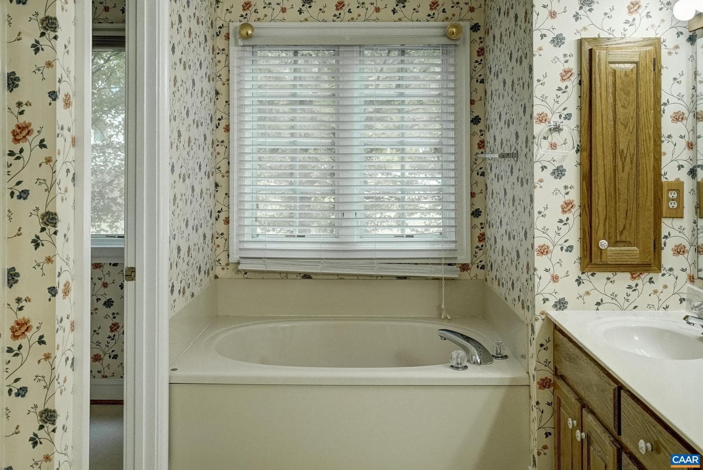 3371 Cotswold Ln photo 38
