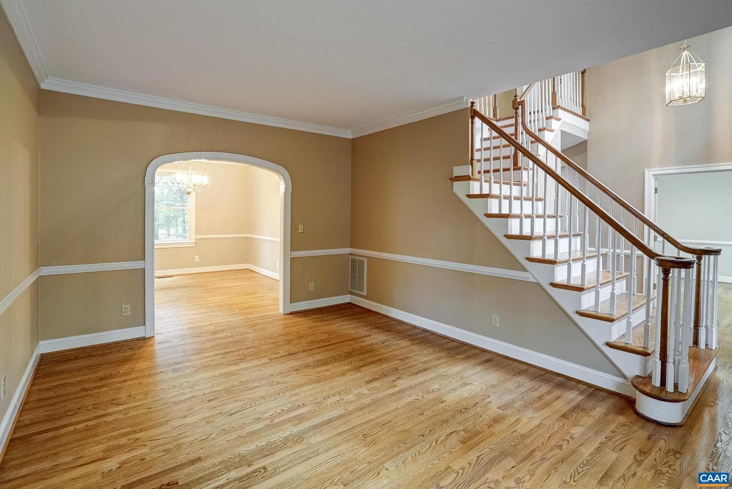 3371 Cotswold Ln photo 9