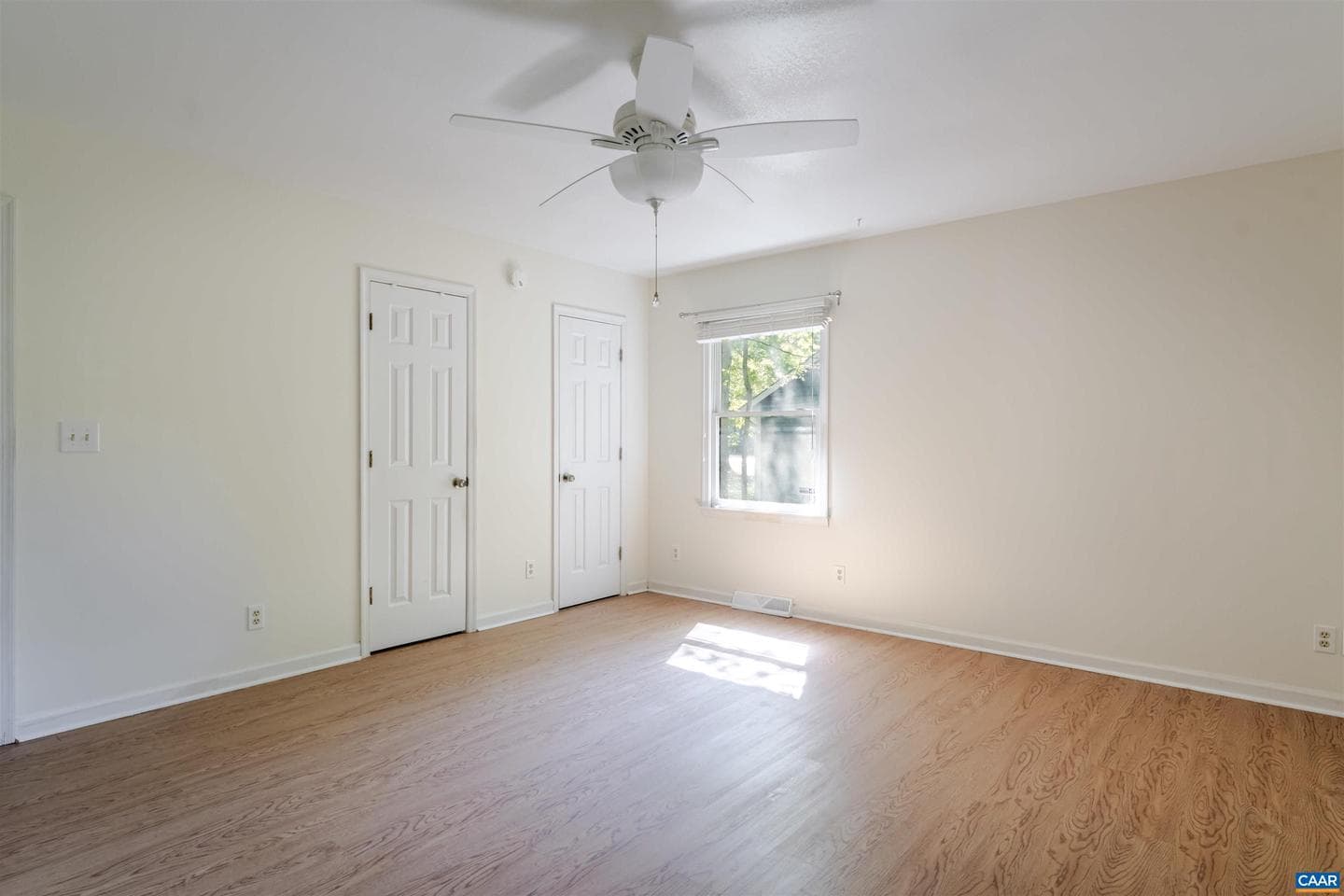 8 Hardwood Rd photo 16