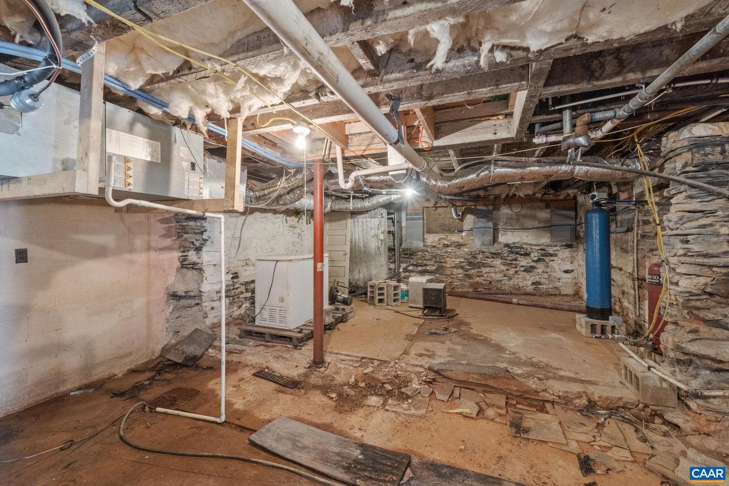 26171 N James Madison Hwy photo 40