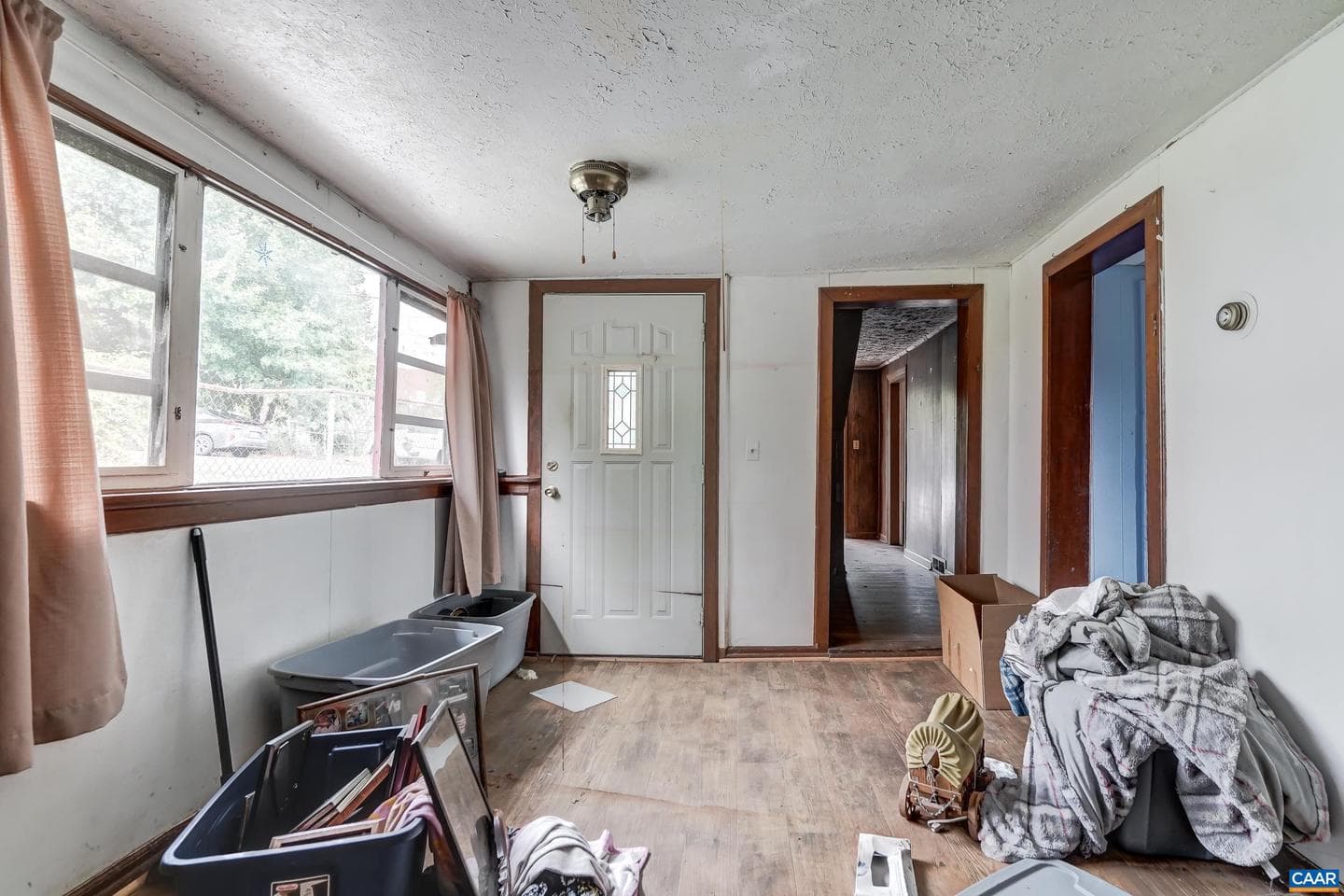918 King St photo 10