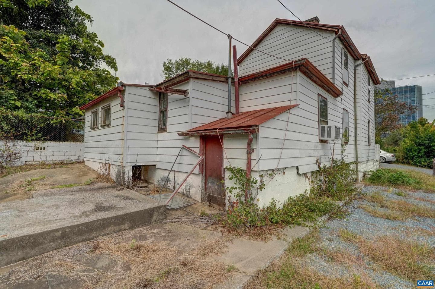 918 King St photo 38